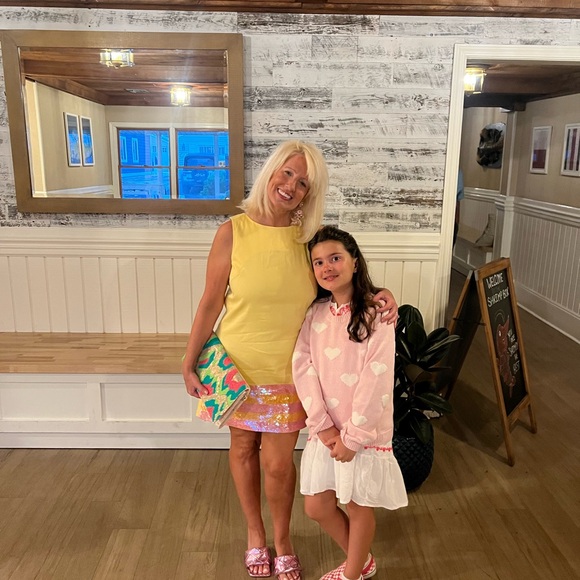 Meet your Posher, Heidi - Picture 4 of 6